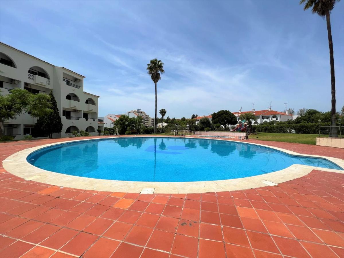 Albufeira Twins 1 With Pool By Homing Apartment Exterior photo