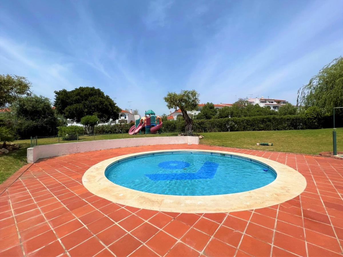 Albufeira Twins 1 With Pool By Homing Apartment Exterior photo